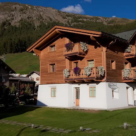 Aparthotel Les Fleurs Bleues